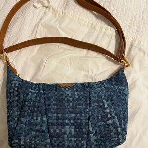Hammitt Morgan Stylish Blue Woven Shoulder Bag With Leather Straps